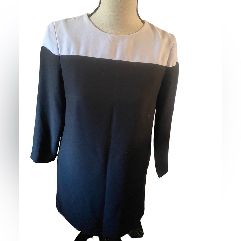Banana Republic knee length dress size 2 petite